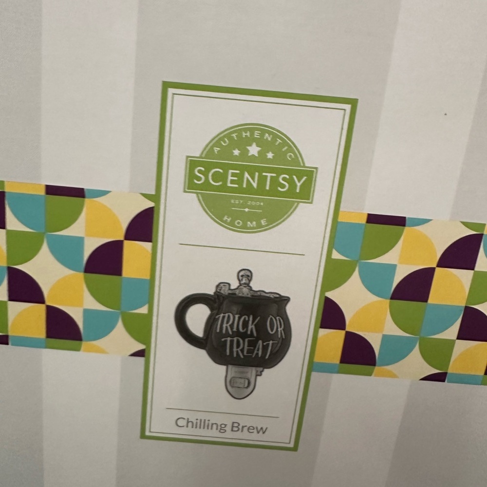 Scentsy Chilling Brew Warmer with Vibrant Colors